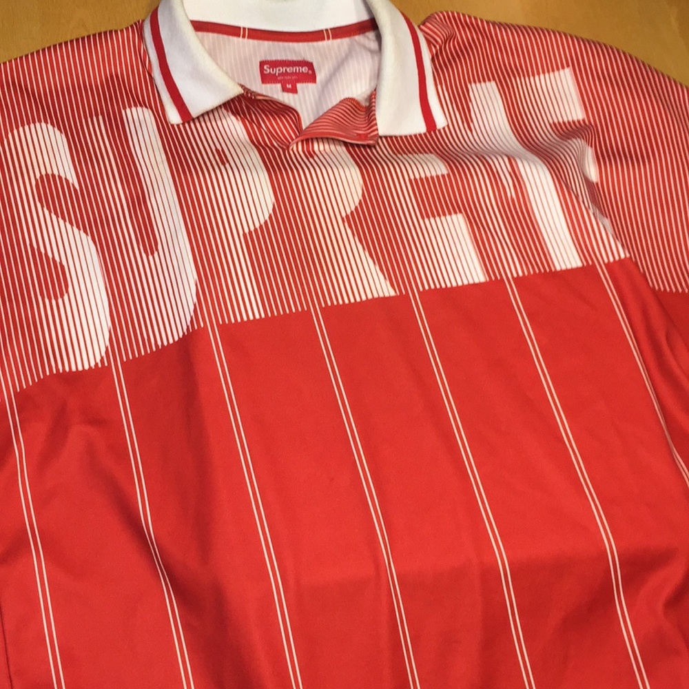 2018 SUPREME SOCCER JERSEY